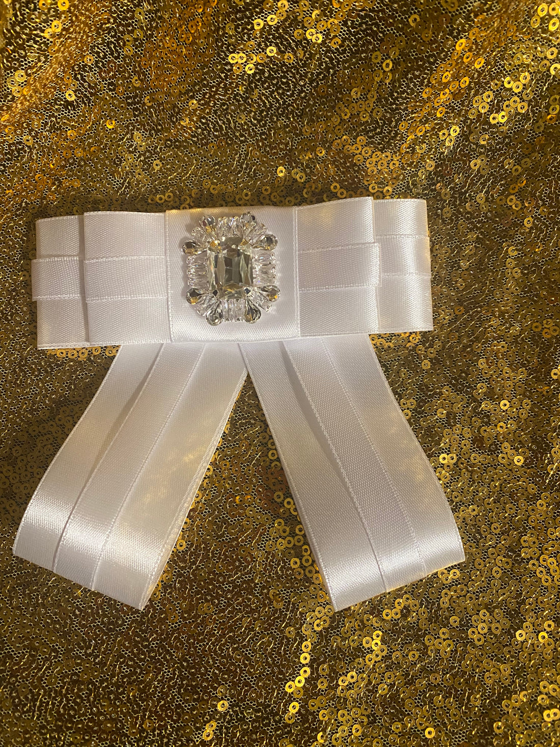 I Am Holy: Mommy’s White BowTie