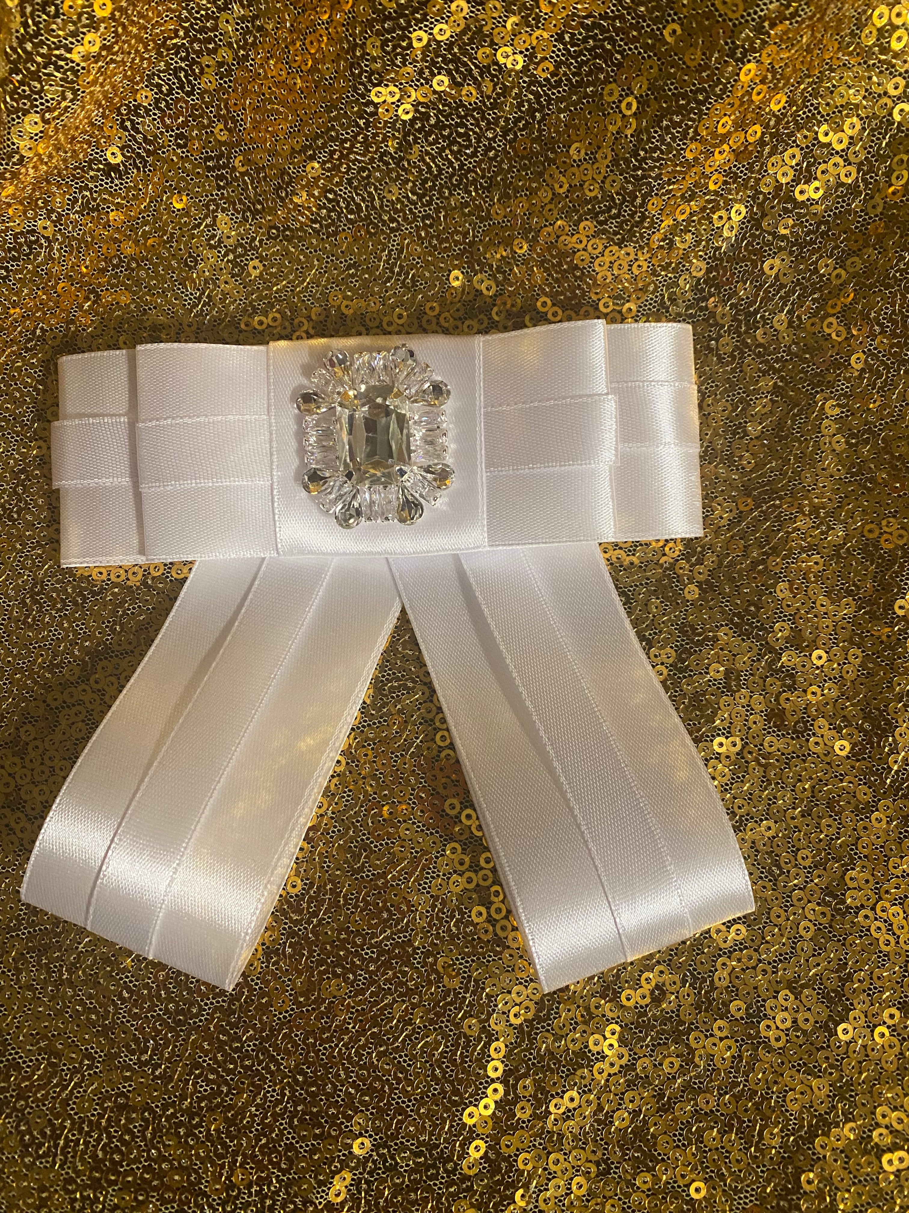 I Am Holy: Mommy’s White BowTie